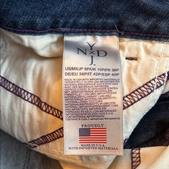 NYDJ Sheri Slim Jeans 6P. EUC - Picture 7 of 9
